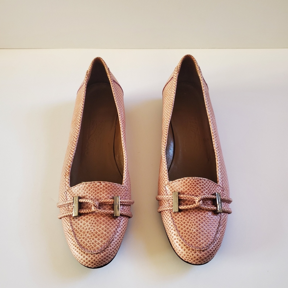 Ferragamo Pink Snakeskin Loafer Moccasin | Sz 6.5